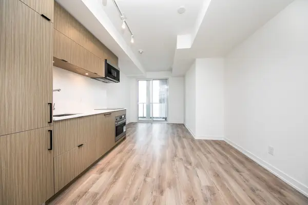 20 Edward ST #1819, Toronto C01, ON M5G 0C5