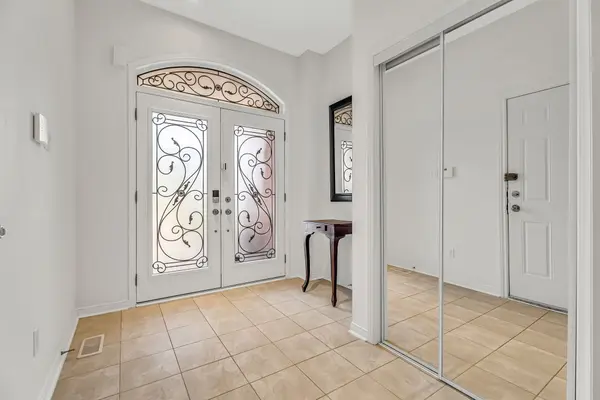 58 Big Hill CRES, Vaughan, ON L6A 4S1