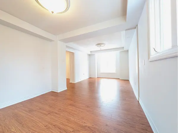 20 Holgate ST, Barrie, ON L4N 2T5