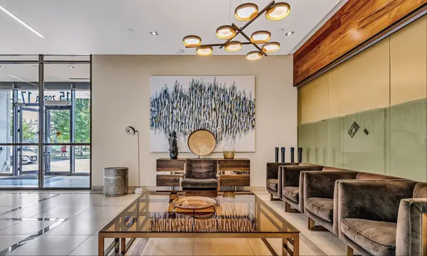 17 Zorra ST #912, Toronto W08, ON M8Z 4Z6