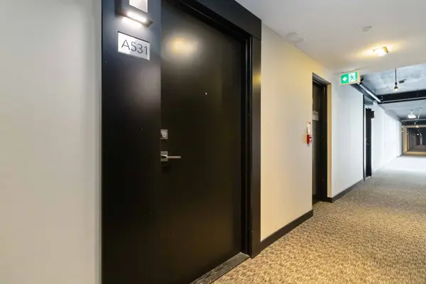 5230 Dundas ST #A531, Burlington, ON L7L 0J5