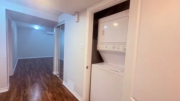 44 Prairie Creek CRES #BSMT, Brampton, ON L6Y 6C9