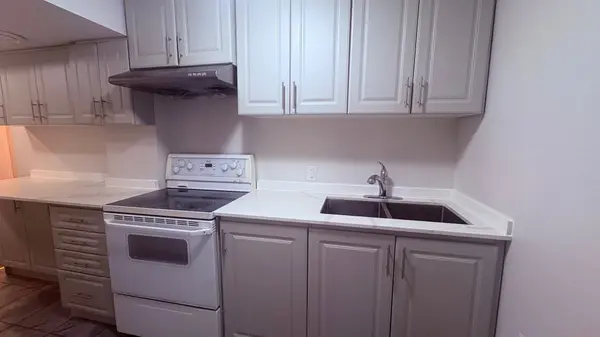 44 Prairie Creek CRES #BSMT, Brampton, ON L6Y 6C9