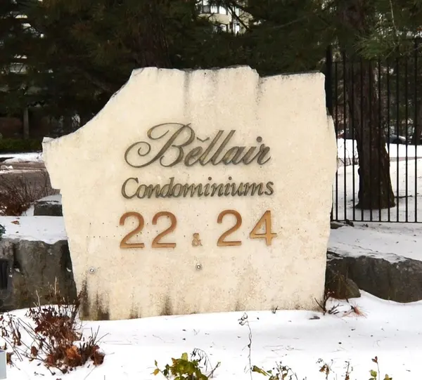 24 HANOVER RD #1008, Brampton, ON L6S 5K8