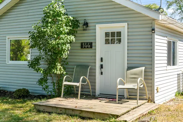 144 Lincoln CT, Essex, ON N0R 1G0