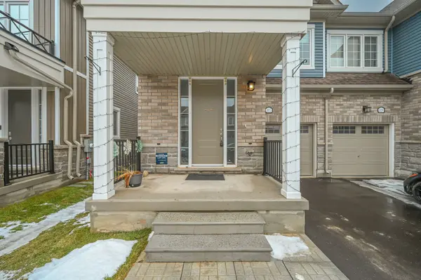 107 Molozzi ST, Erin, ON N0B 1T0