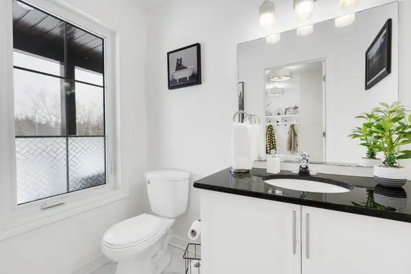 8833 Copeland RD, Stittsville - Munster - Richmond, ON K0A 1B0