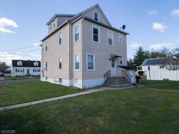 1320 Knopf St, Manville Boro, NJ 08835