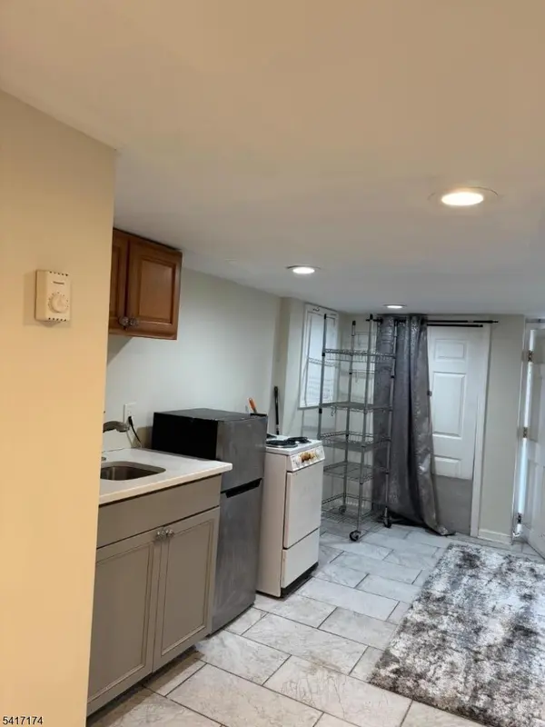 40 N 7Th St, Newark City, NJ 07107