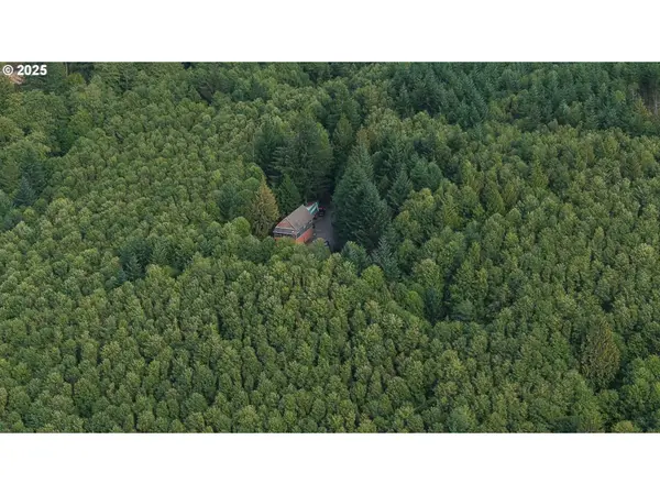 70407 SCHUMACHER RD, Rainier, OR 97048