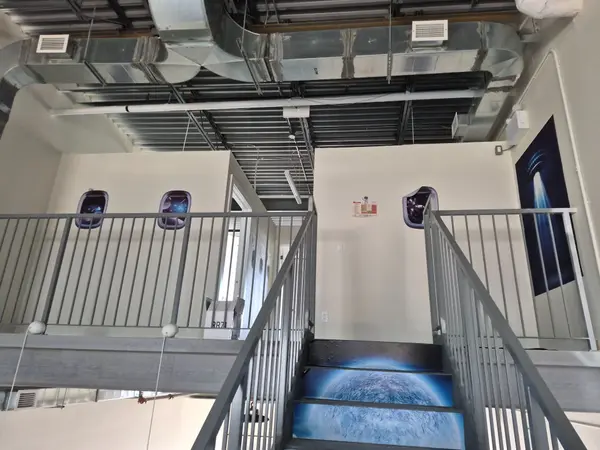 5260 Solar DR #C106, Mississauga, ON L4W 5E1