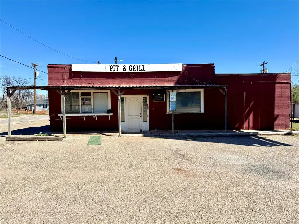 1308 N Avenue Avenue E, Haskell, TX 79521