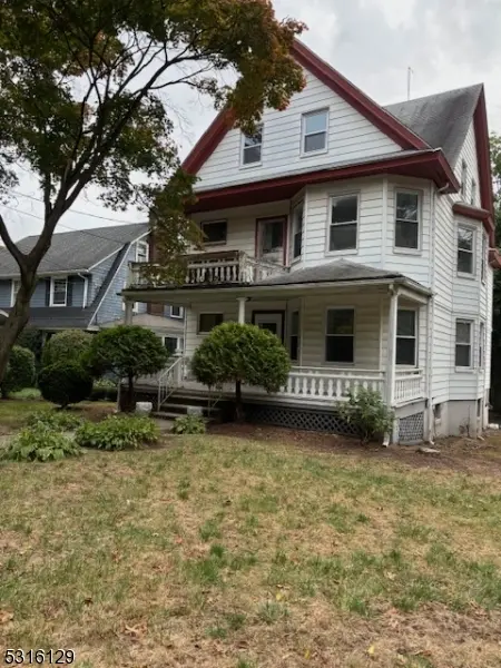 275 Grove St #3, Montclair Twp., NJ 07042