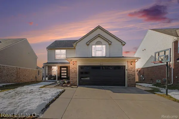 38221 Corbett DR, Sterling Heights, MI 48312