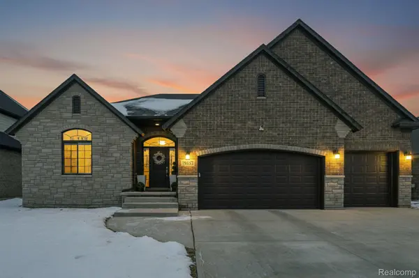 19853 Chase DR, Macomb Township, MI 48042