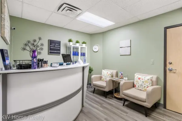 36880 Woodward AVE #Suite 101, Bloomfield Hills, MI 48304