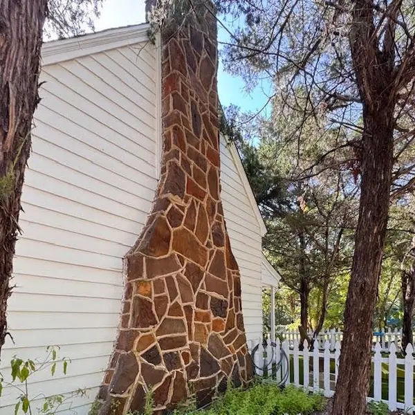 301 E 7th Street, Shady Shores, TX 76208