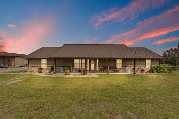 660 Milton Minter Road, Deport, TX 75435