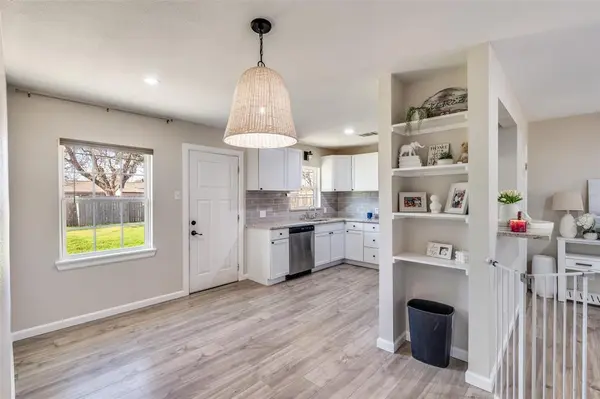 13803 Stardust Lane, Farmers Branch, TX 75234