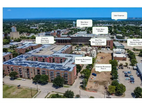 218 E Dallas Road #102, Grapevine, TX 76051