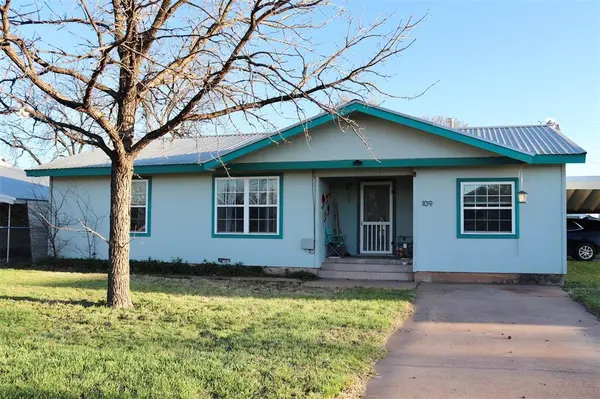 109 Novice Road, Winters, TX 79567