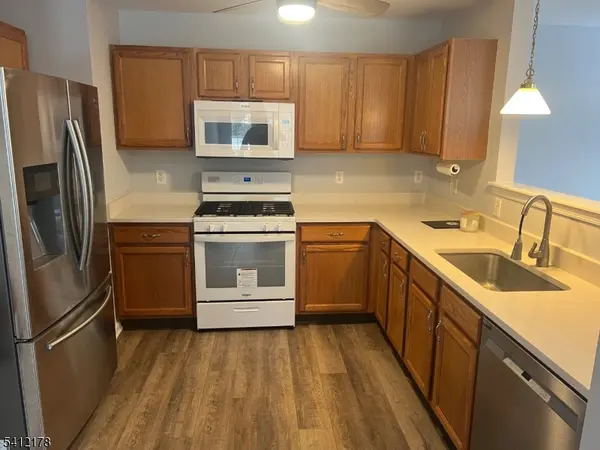 263 Old Farm Dr #263, Allamuchy Twp., NJ 07838