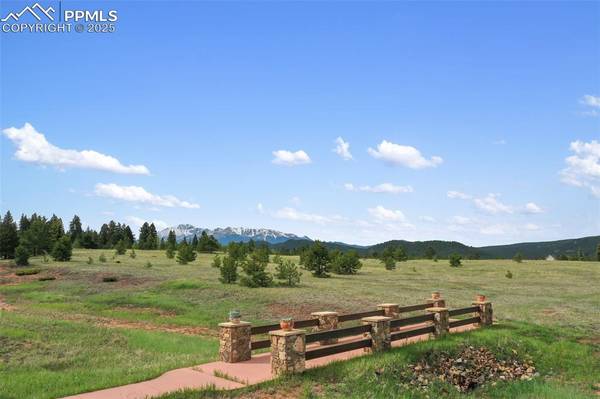 584 Sourdough RD, Woodland Park, CO 80863