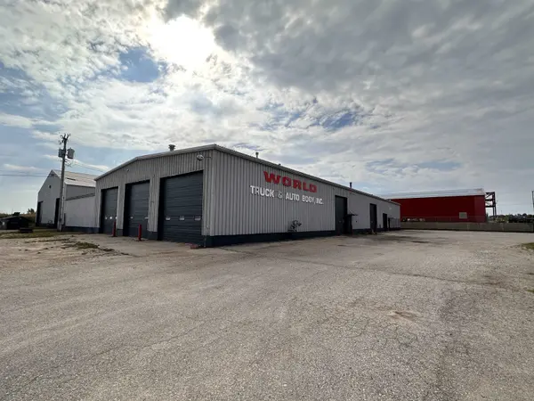 3945 S Blue Star DR, Garfield Twp, MI 49685