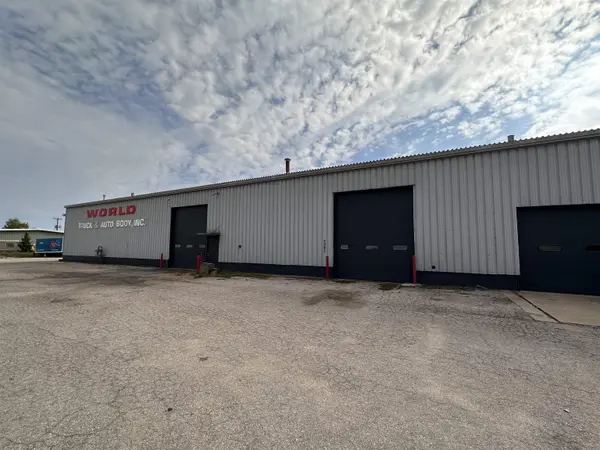 3945 S Blue Star DR, Garfield Twp, MI 49685