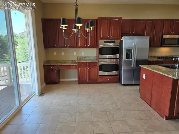 4580 Pleasant Valley CIR, Elizabeth, CO 80107