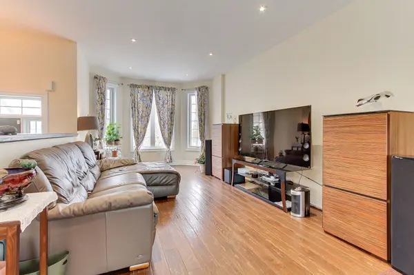 815 Churchill LN, Georgina, ON L0E 1S0