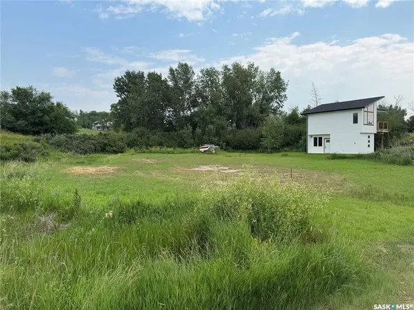 417 Hillcrest AVENUE, Saskatchewan Beach, SK S0G 4L0