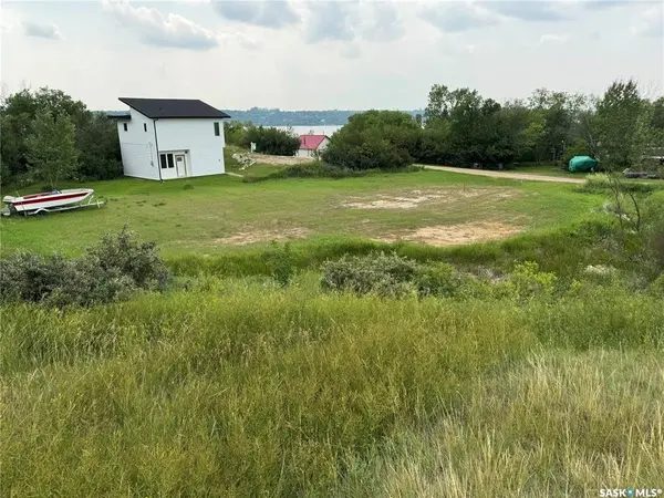 417 Hillcrest AVENUE, Saskatchewan Beach, SK S0G 4L0