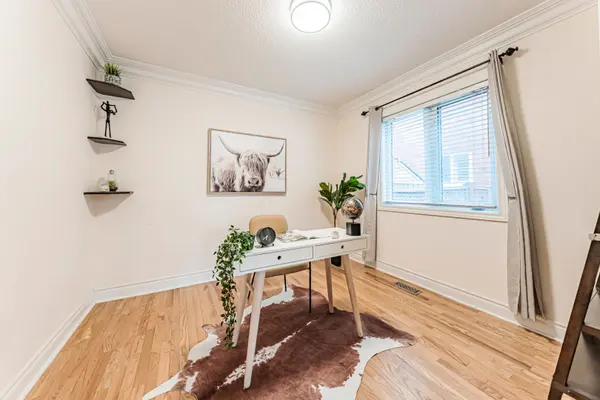 489 Ravineview WAY, Oakville, ON L6H 6T1