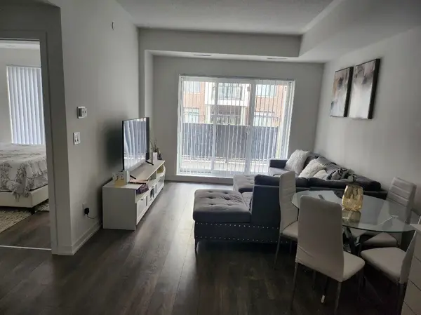 120 Canon Jackson DR #104, Toronto W04, ON M6M 0B8