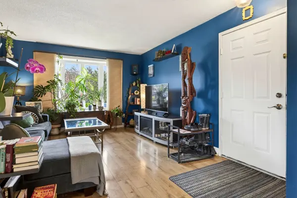 31 Kinross ST #1, Haldimand, ON N3W 1J7