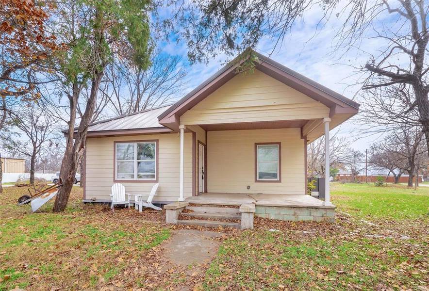 1209 New Dallas Highway, Bellmead, TX 76705