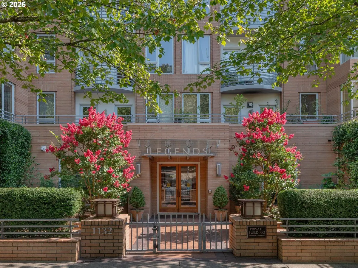 1132 SW 19TH AVE #411, Portland, OR 97205