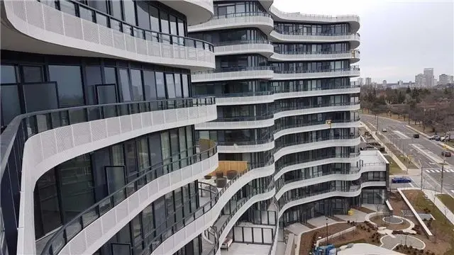 99 The Donway N/A W #822, Toronto C13, ON M3C 0N8