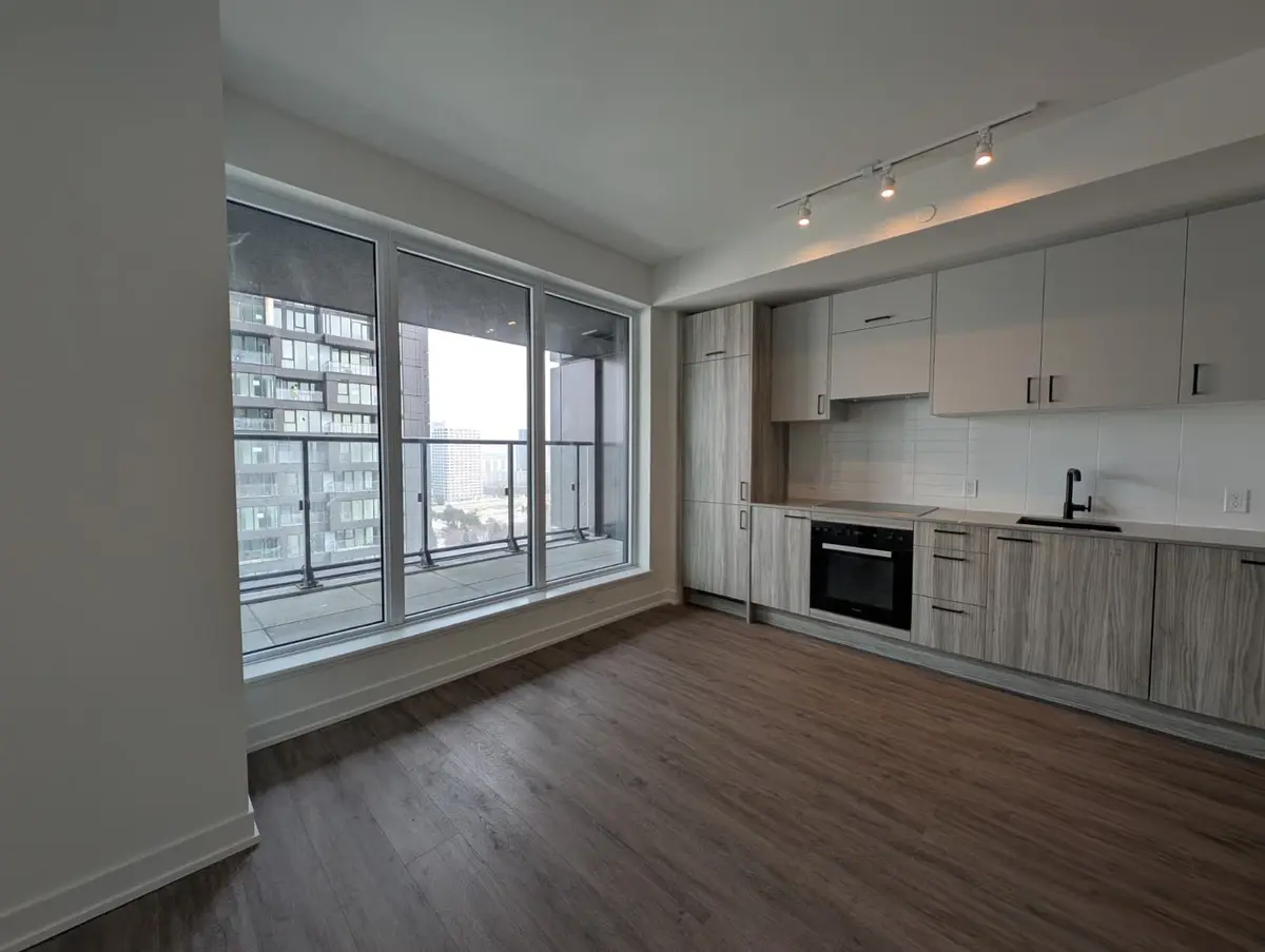 1 Quarrington LN #2001, Toronto C13, ON M3C 0S4