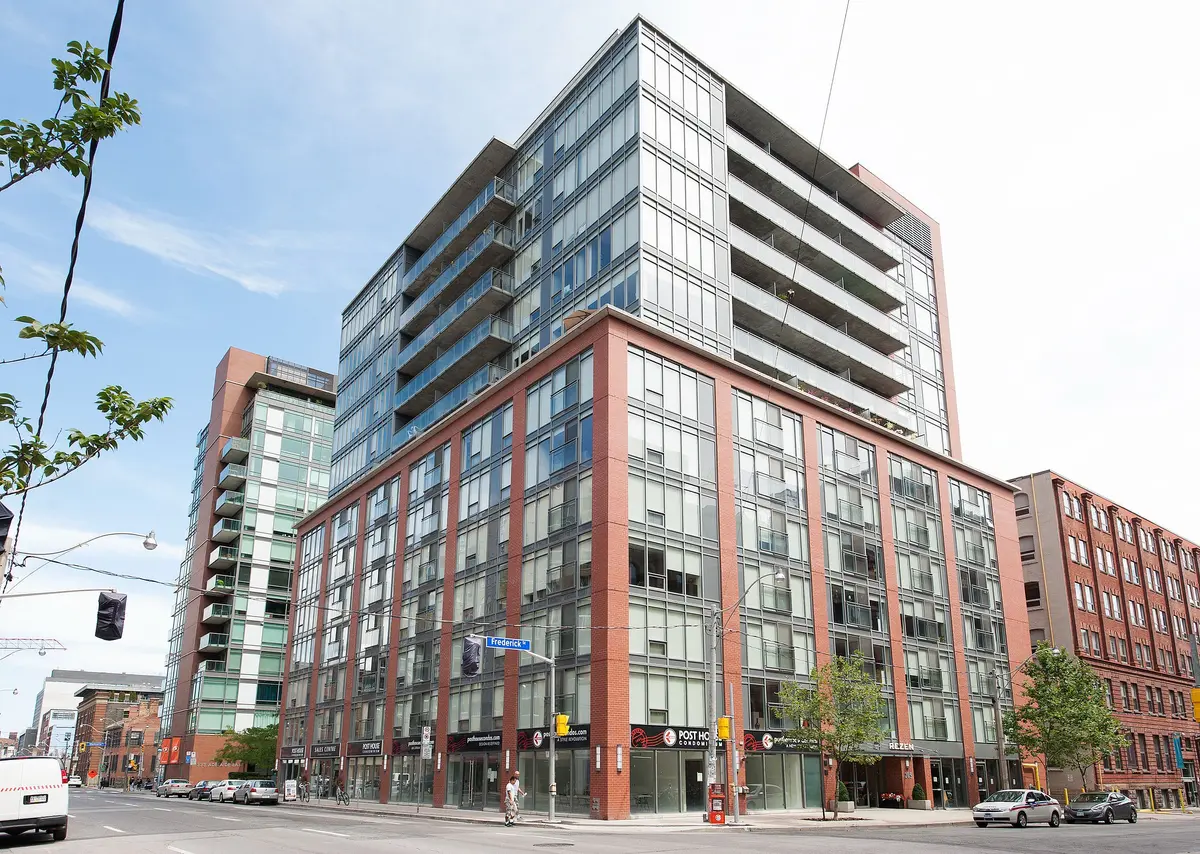 205 Frederick ST #606, Toronto C08, ON M5A 4V3