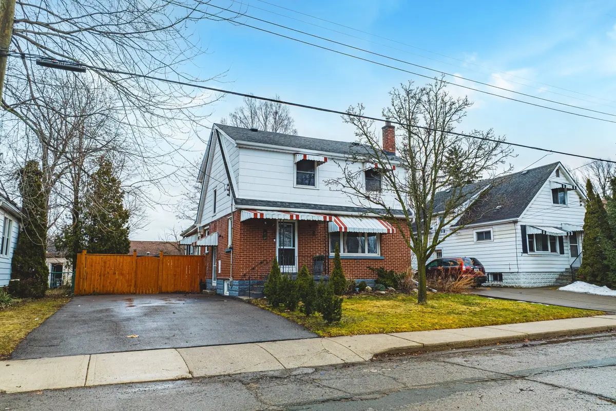 5 West 3rd ST, Hamilton, ON L9C 3J5