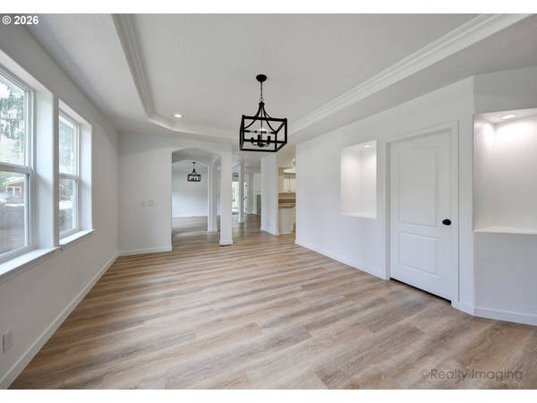 68908 E CEDAR HILL LOOP, Welches, OR 97067