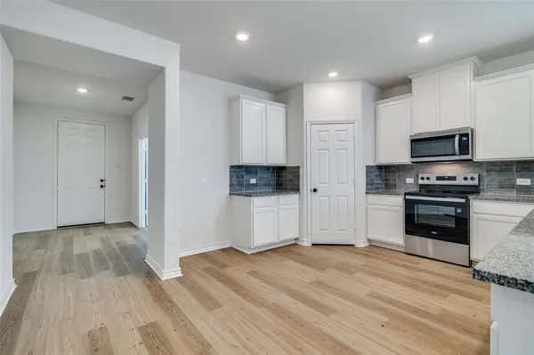 1525 Newsted Drive, Seagoville, TX 75159