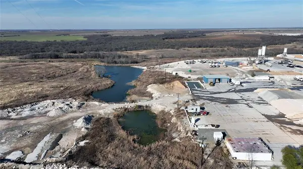 873 B Wall Street, Gunter, TX 75058