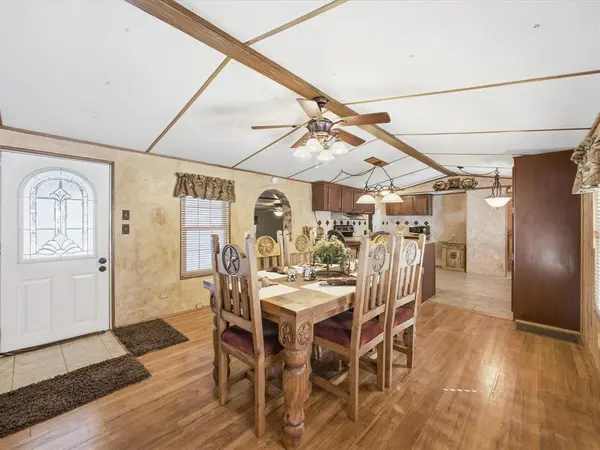 196 S Perch Road, Bowie, TX 76230