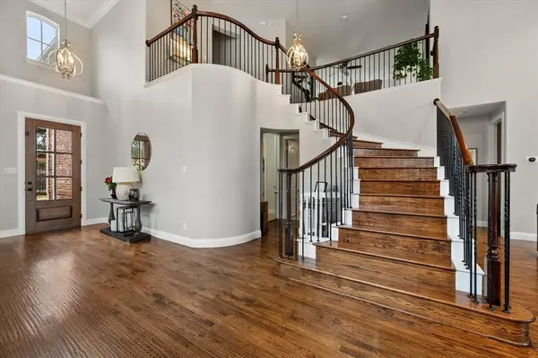 6713 Matador Ranch Road, North Richland Hills, TX 76182