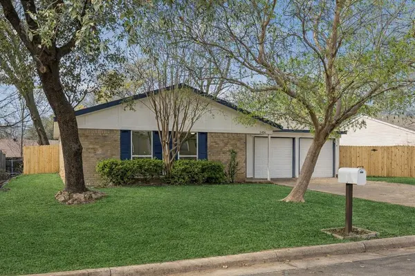 5406 Vermillion Trail, Arlington, TX 76017