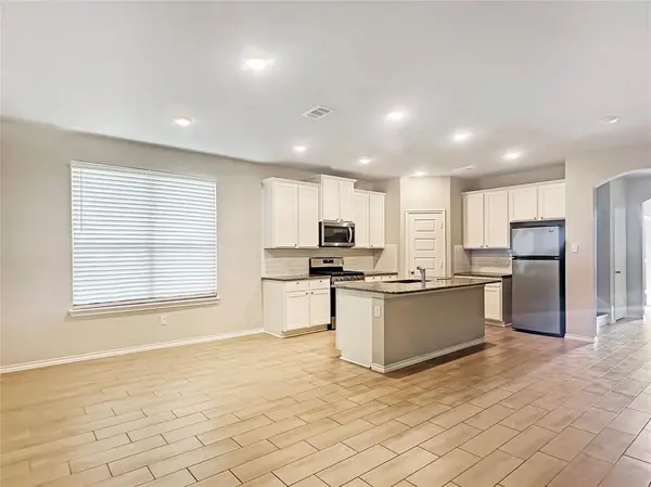 2912 Brittlebush Drive, Fort Worth, TX 76108