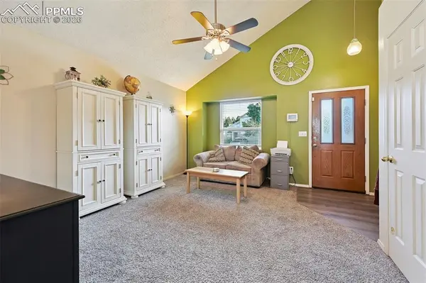 2570 Covington PL, Colorado Springs, CO 80918